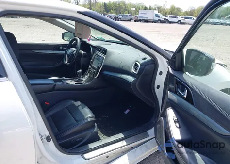 2016 Nissan Maxima 3.5 Sl from USA, damaged, VIN 1N4AA6AP9GC388716